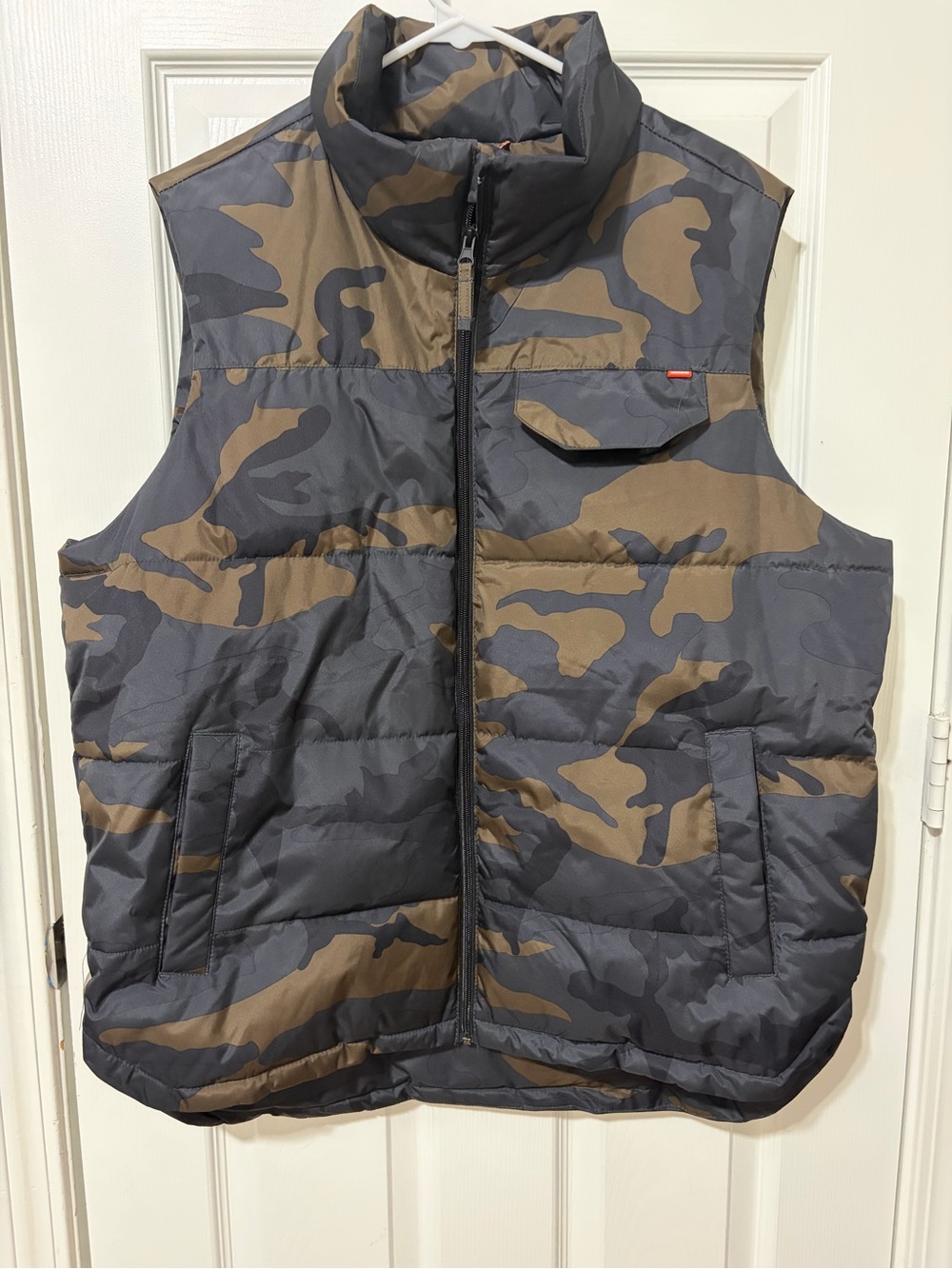 NWOT Hawke & Co Men's Camo Vest Camouflage Sport Outfitter Casual Outdoor Wear L